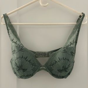 ThirdLove Petal Lace Plunge Bra
